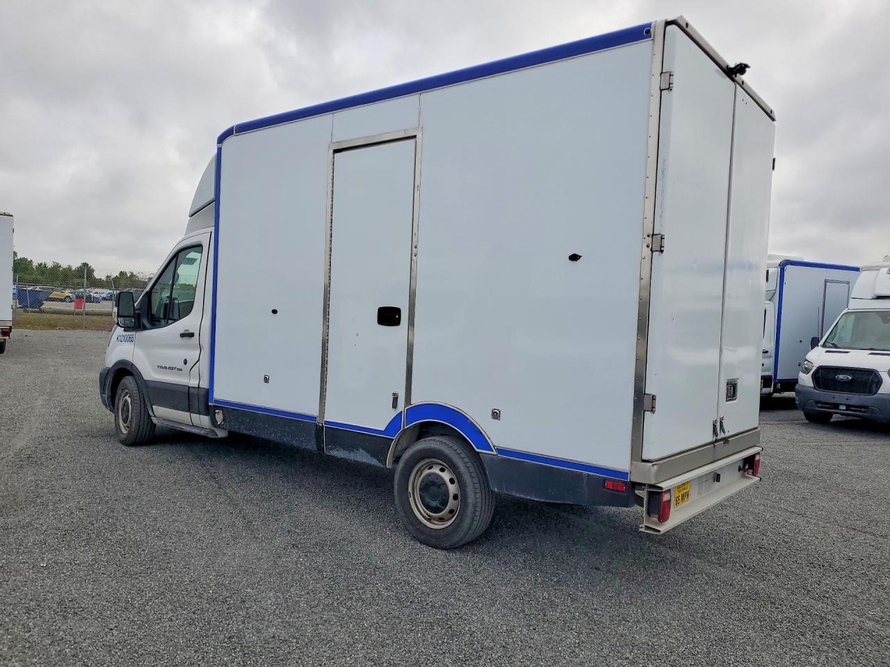 2020 Ford Transit Delivery Truck