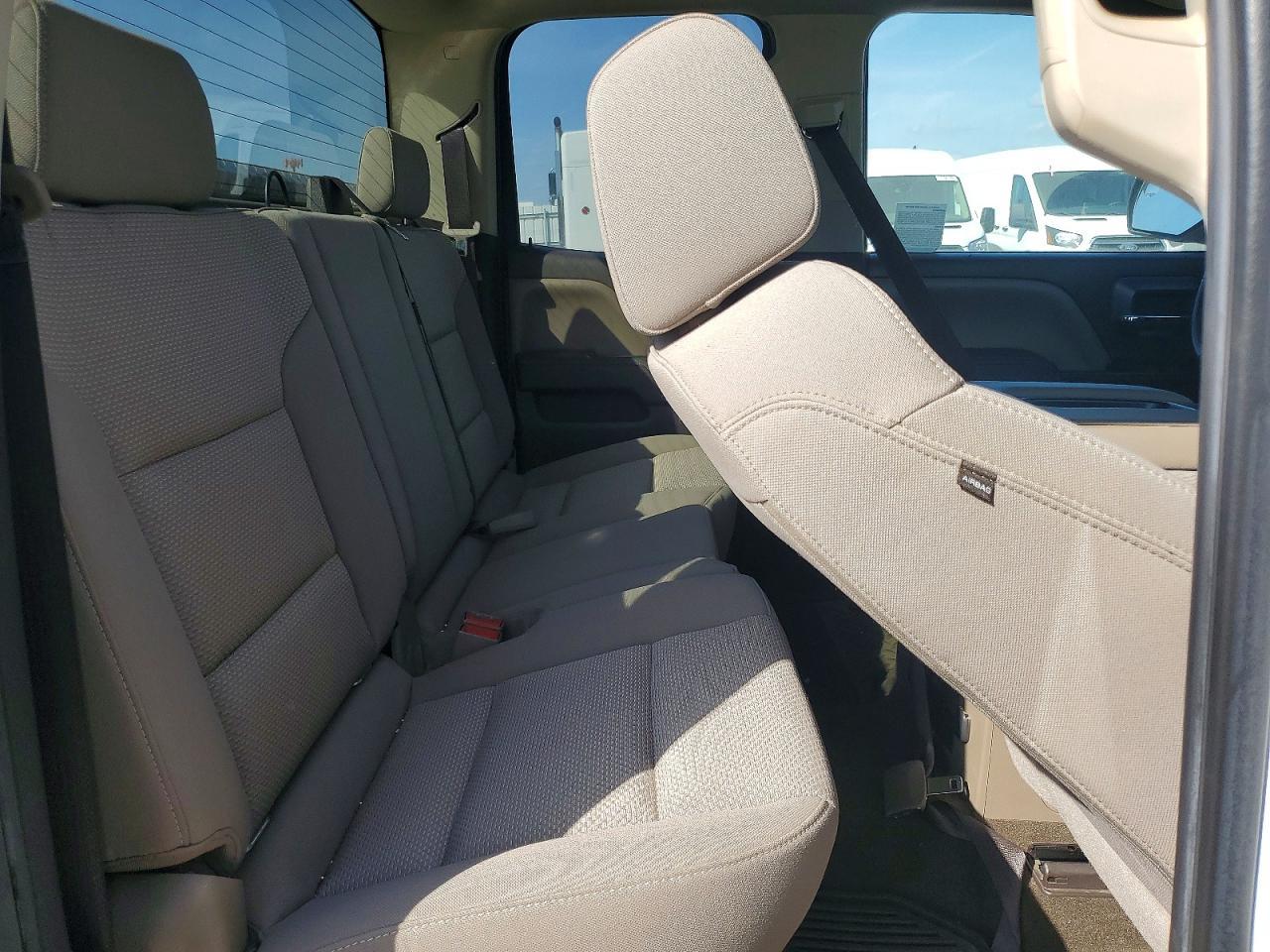 2017 Chevrolet Silverado C1500 lt