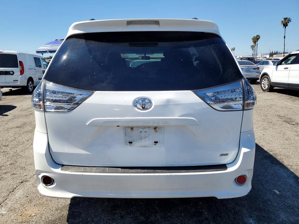 2015 Toyota Sienna se Premium 8-passenger