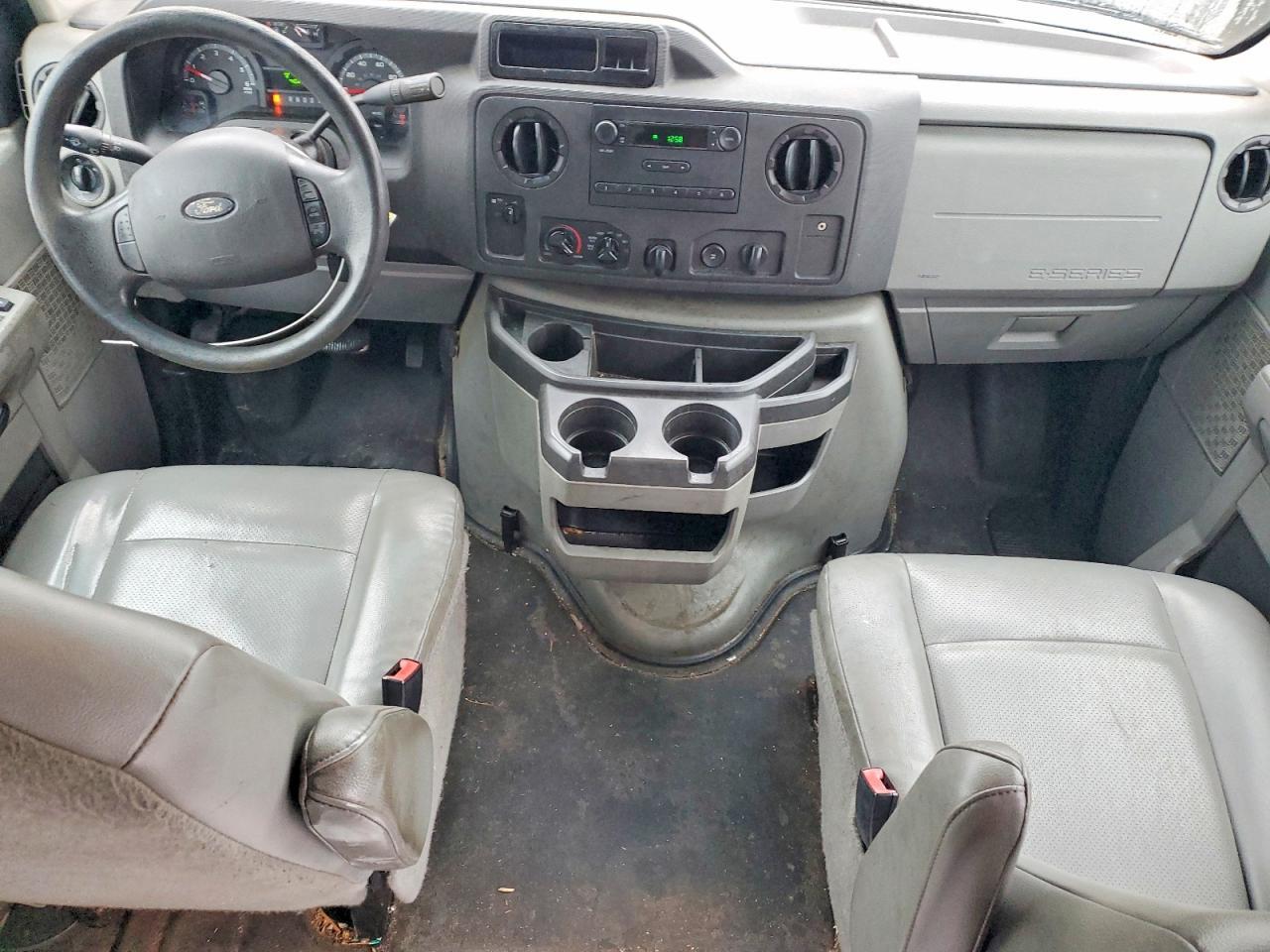 2014 Ford E250 Delivery Van