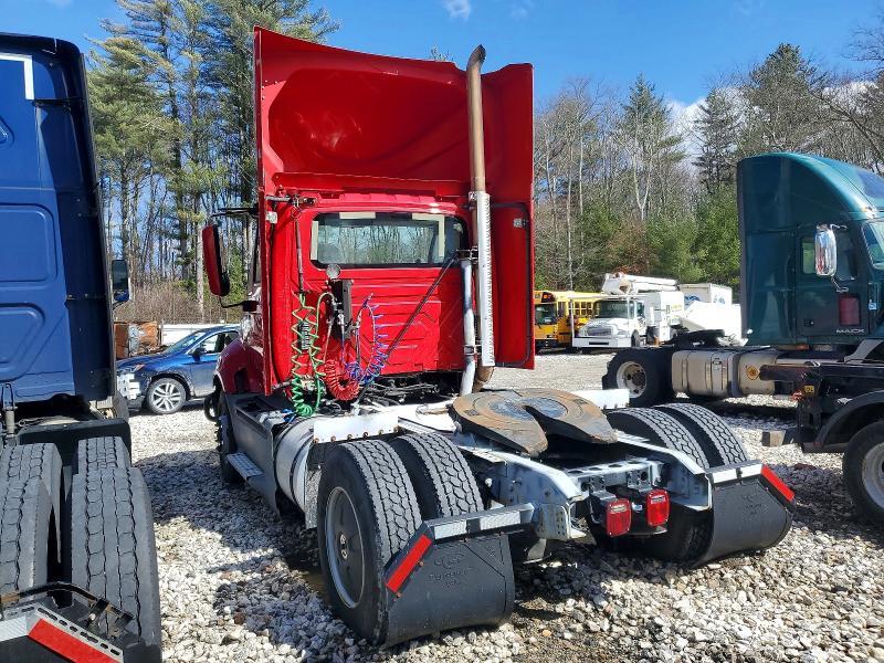2016 International PROSTAR+122 6X4 Semi Truck