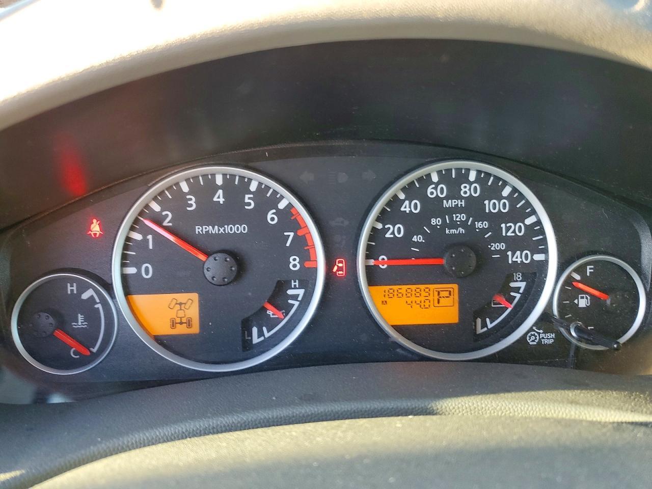 2010 Nissan Frontier SE V6