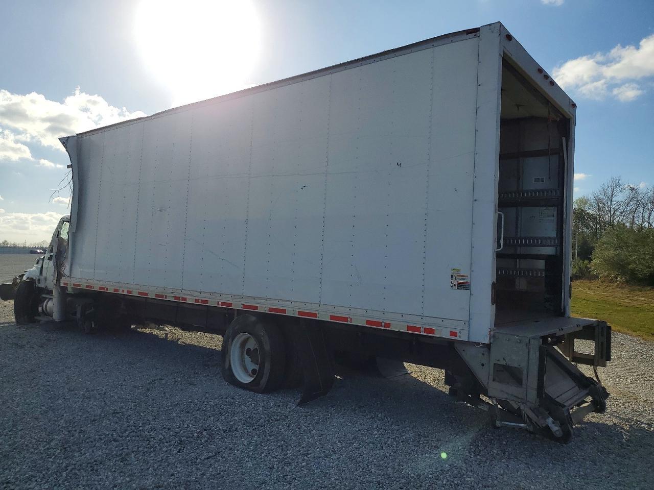 2019 International MA025 BOX Truck