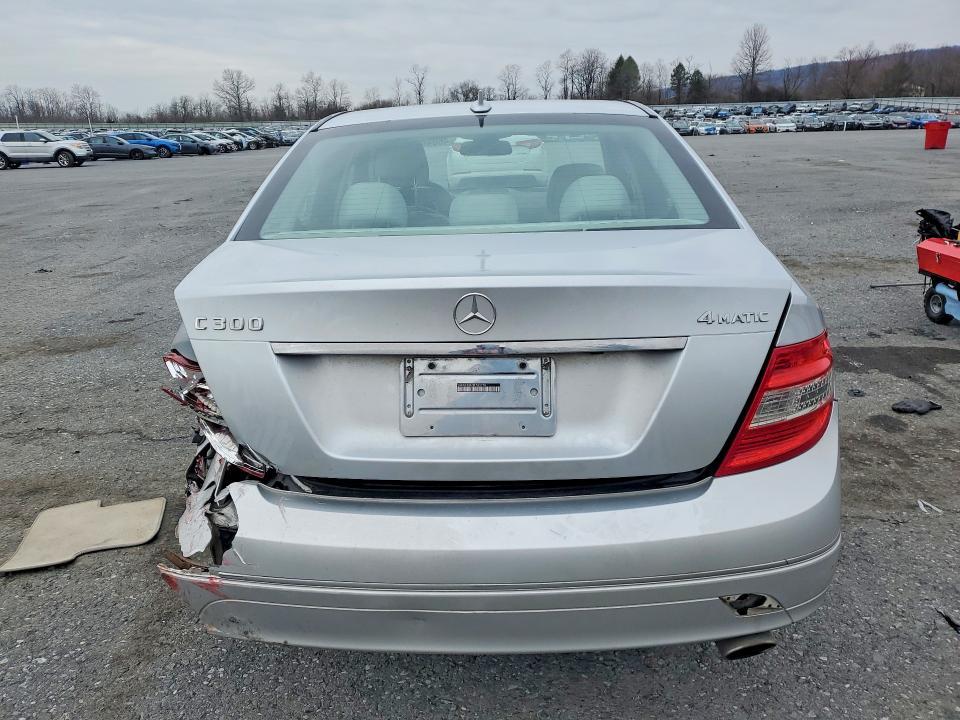 2011 Mercedes-Benz C 300 4matic