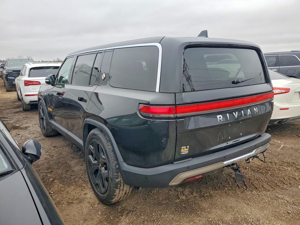 2023 Rivian R1S Adventure