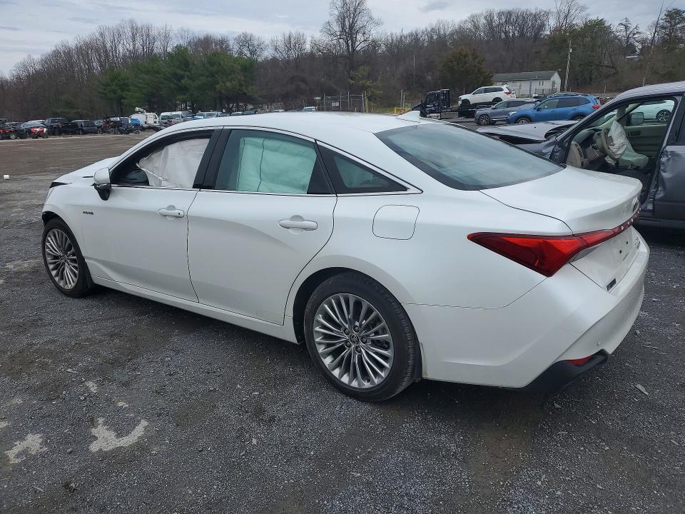 2021 Toyota Avalon Hybrid Limited