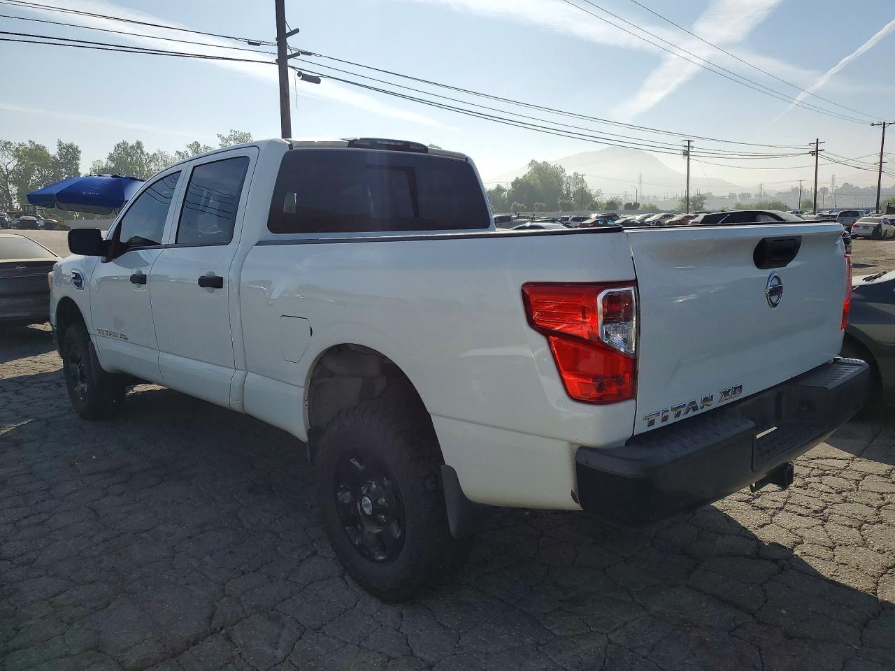 2017 Nissan Titan XD S