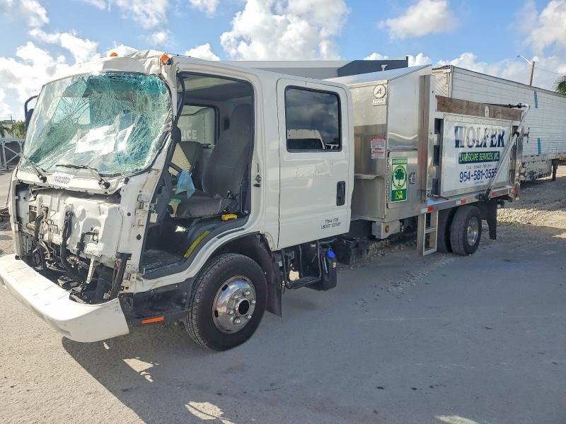 2023 Isuzu NPR XD Chipper Truck