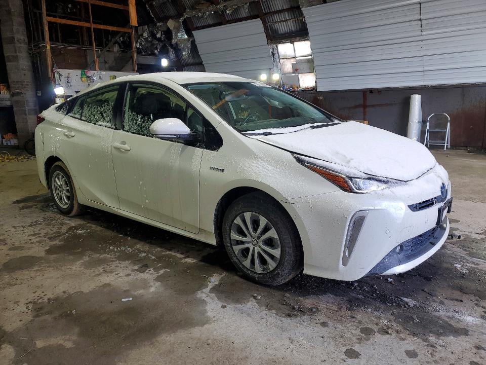 2019 Toyota Prius xle Awd-e