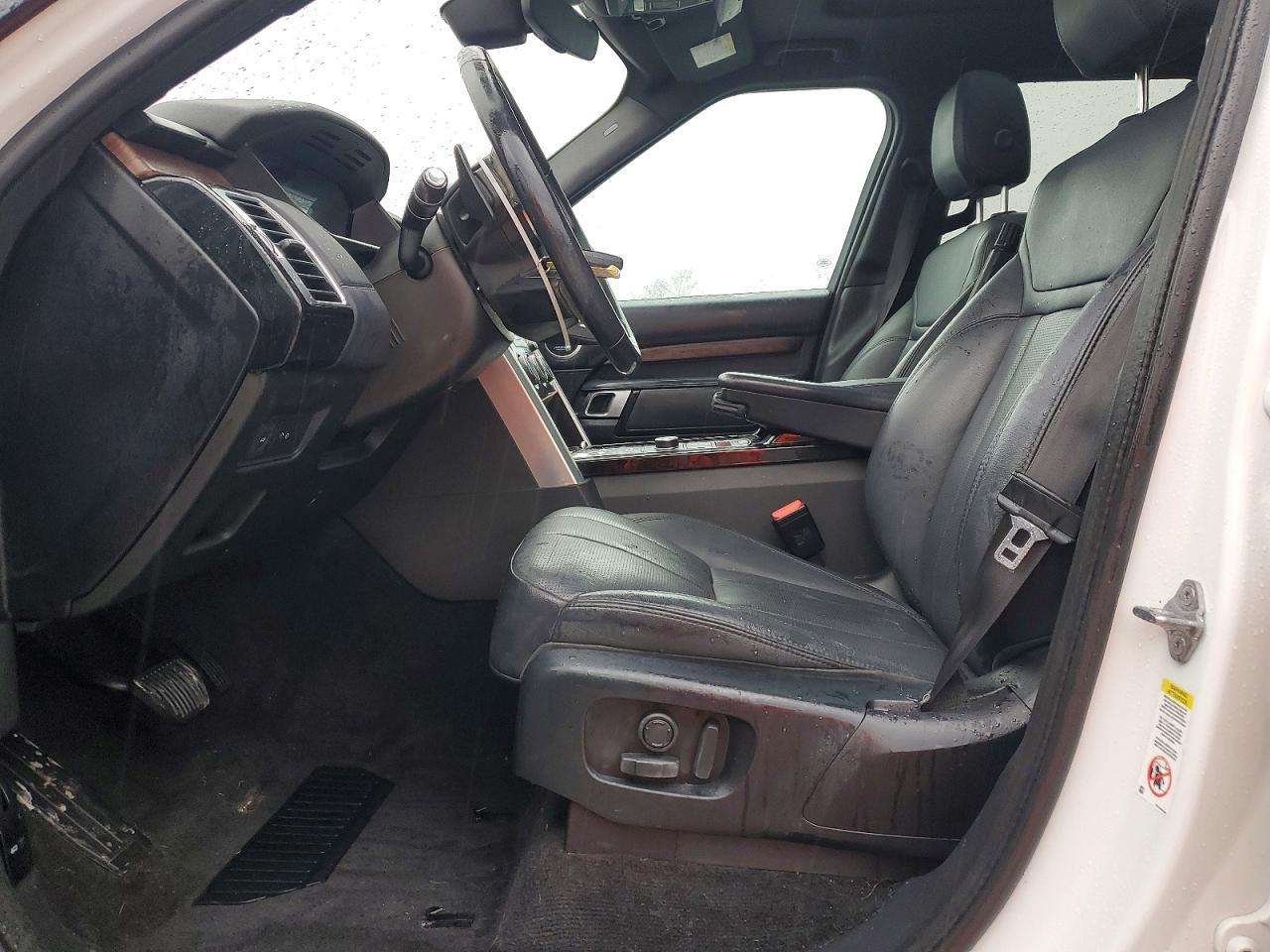 2020 Land Rover Discovery hse