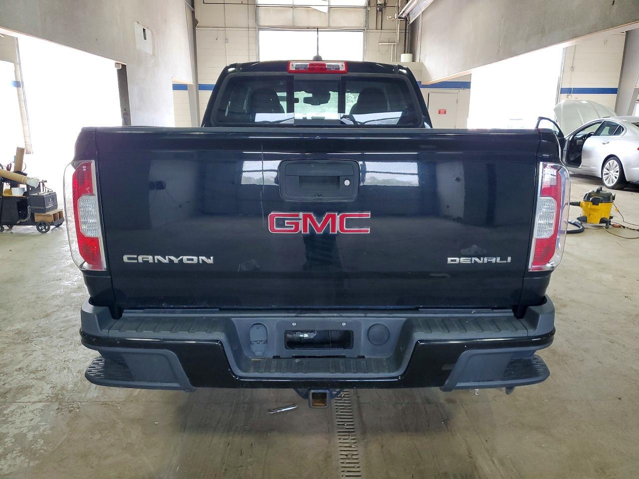 2017 GMC Canyon Denali
