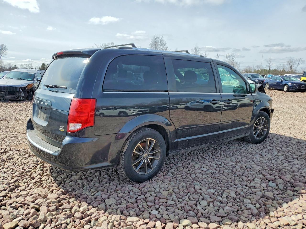 2017 Dodge Grand Caravan sxt