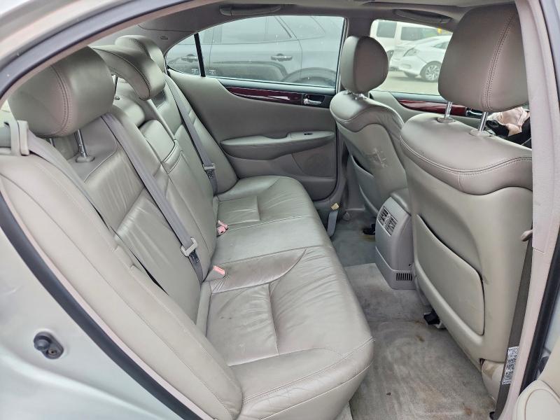 2002 Lexus Es 300 Base