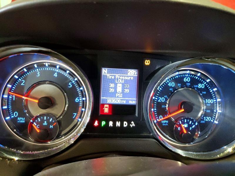 2012 Chrysler Town & Country Touring l