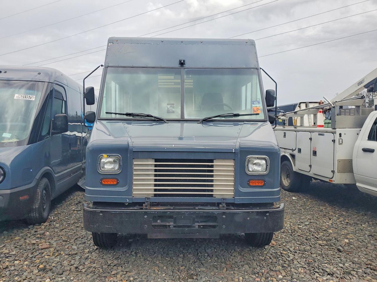 2021 Ford F59 Delivery Truck