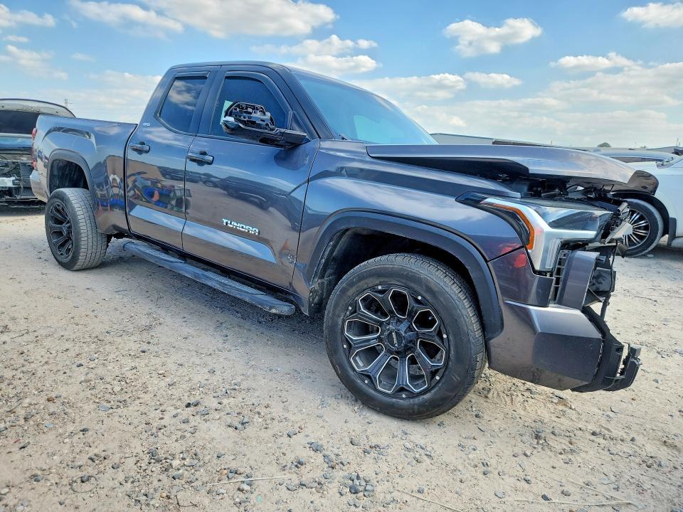2024 Toyota Tundra Double Cab SR