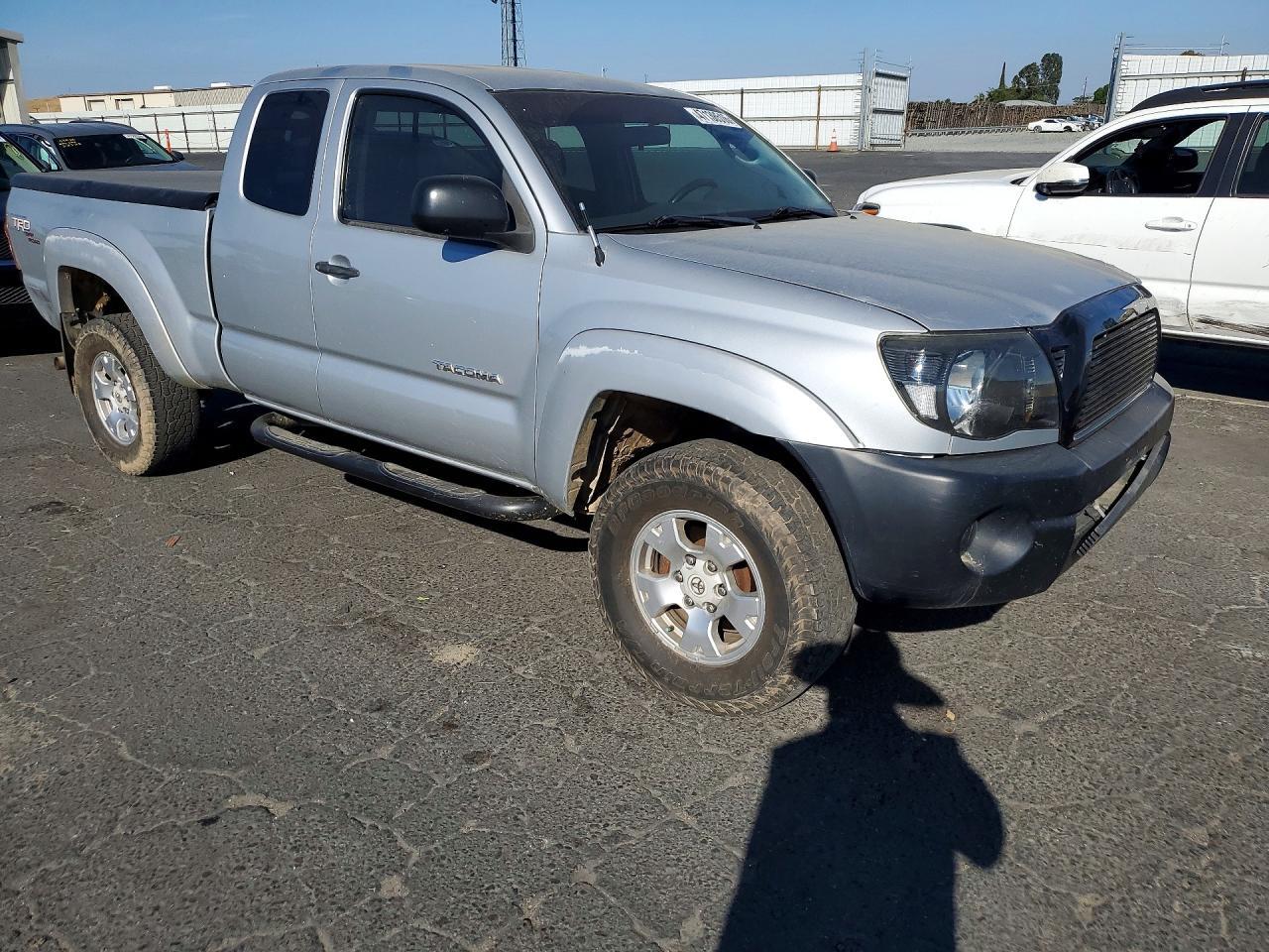 2005 Toyota Tacoma Prerunner V6