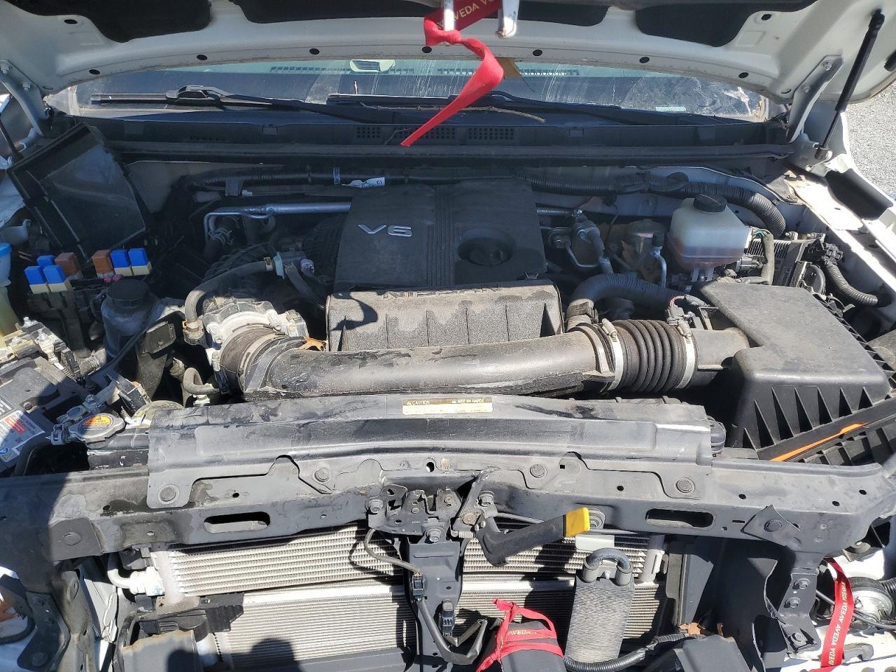 2022 Nissan Frontier S