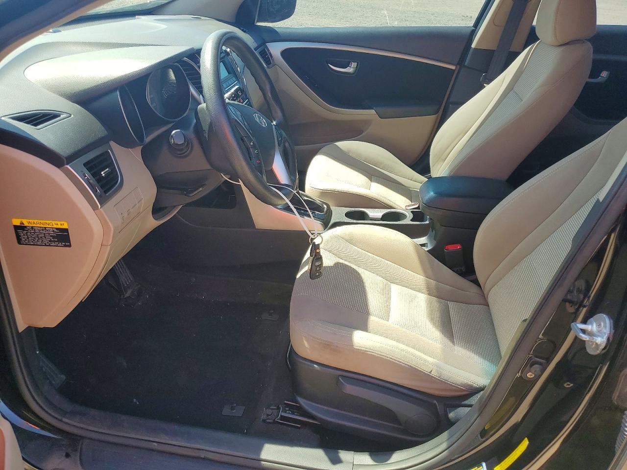 2013 Hyundai Elantra gt Base