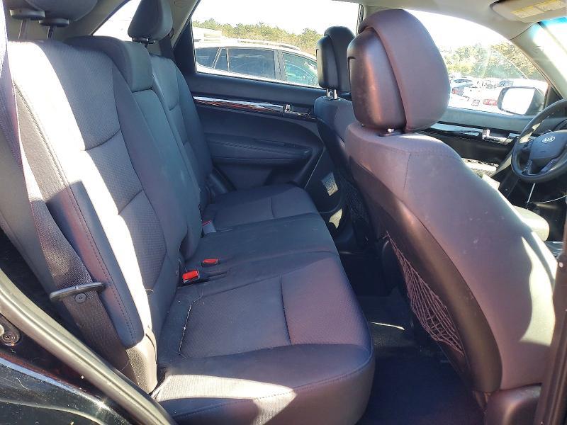 2013 KIA Sorento lx