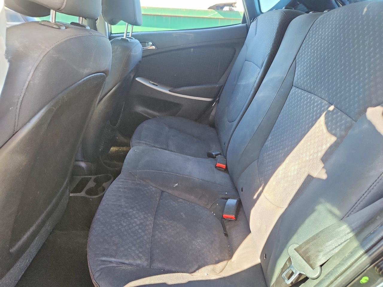 2013 Hyundai Accent se