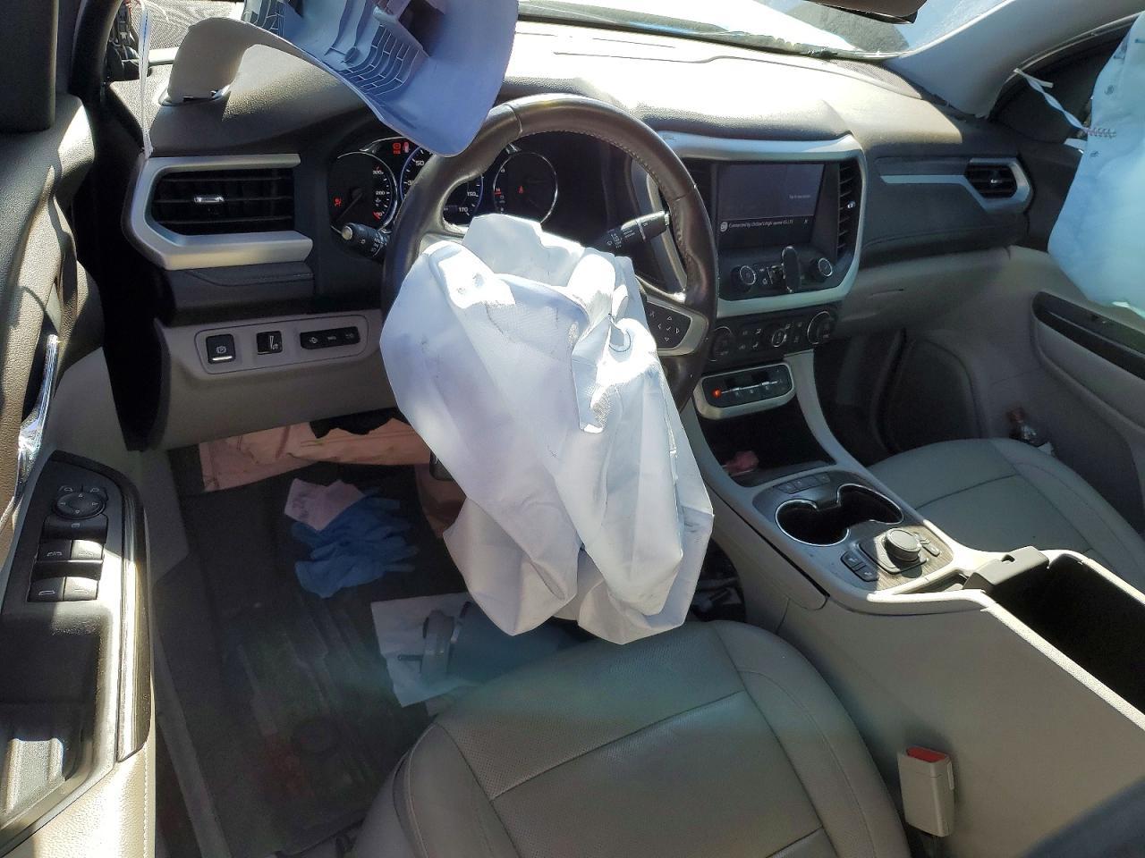 2020 GMC Acadia slt