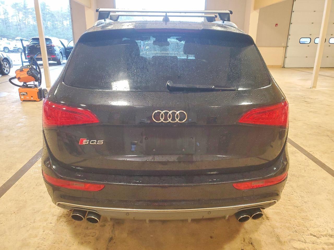 2014 Audi SQ5 Prestige