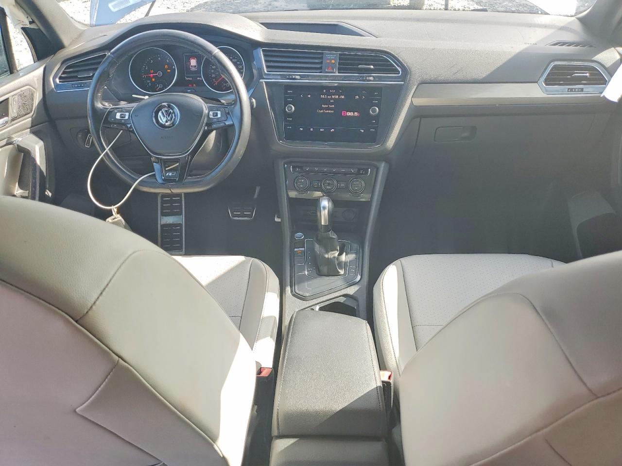 2020 Volkswagen Tiguan se