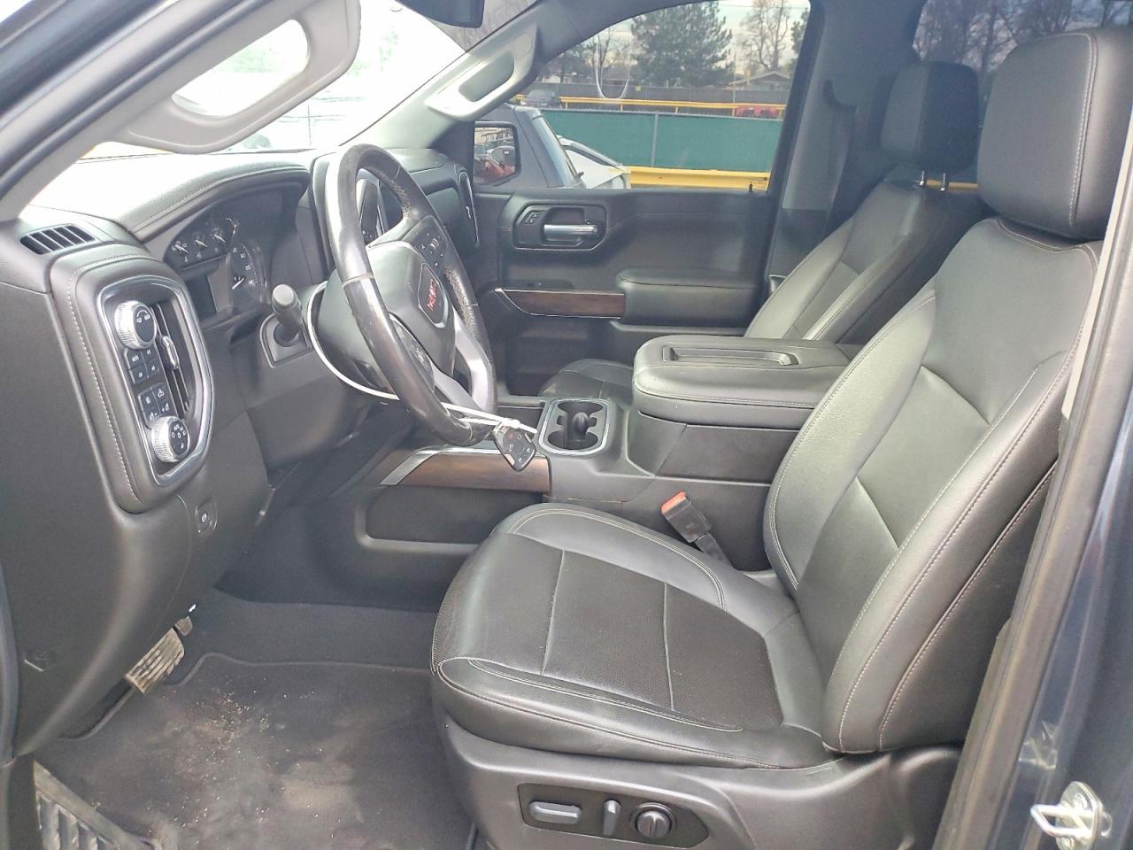 2021 GMC Sierra K1500 SLT