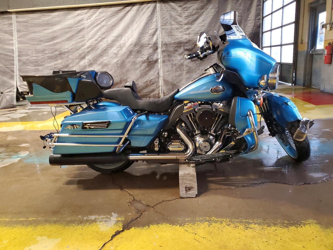 2011 Harley-Davidson Flhtcu