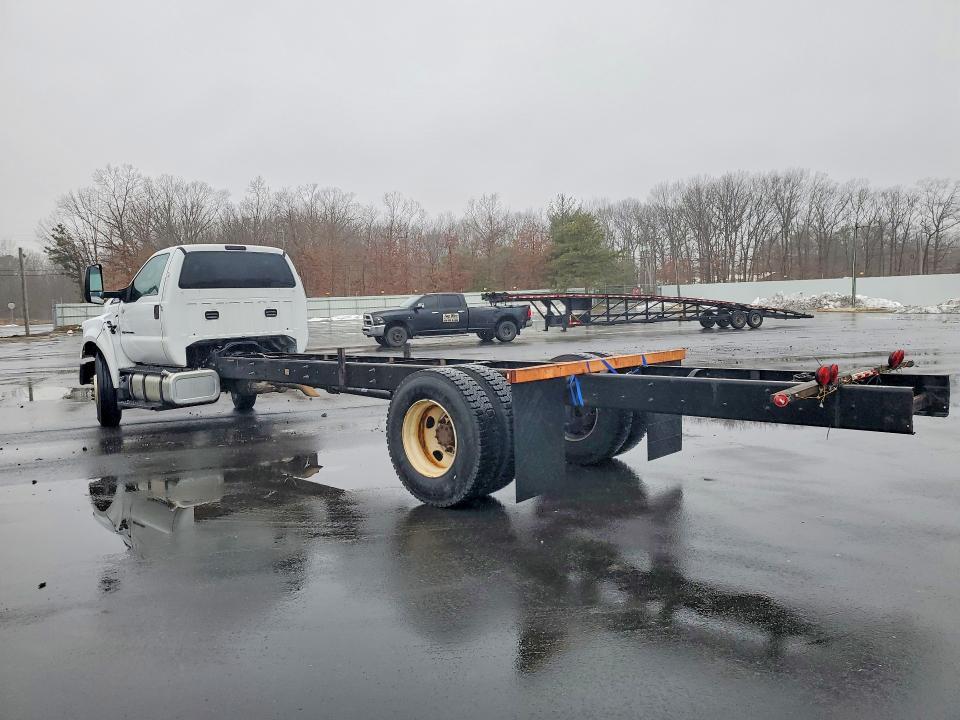 2018 Ford F650 Super Duty Truck Cab AND Chassis