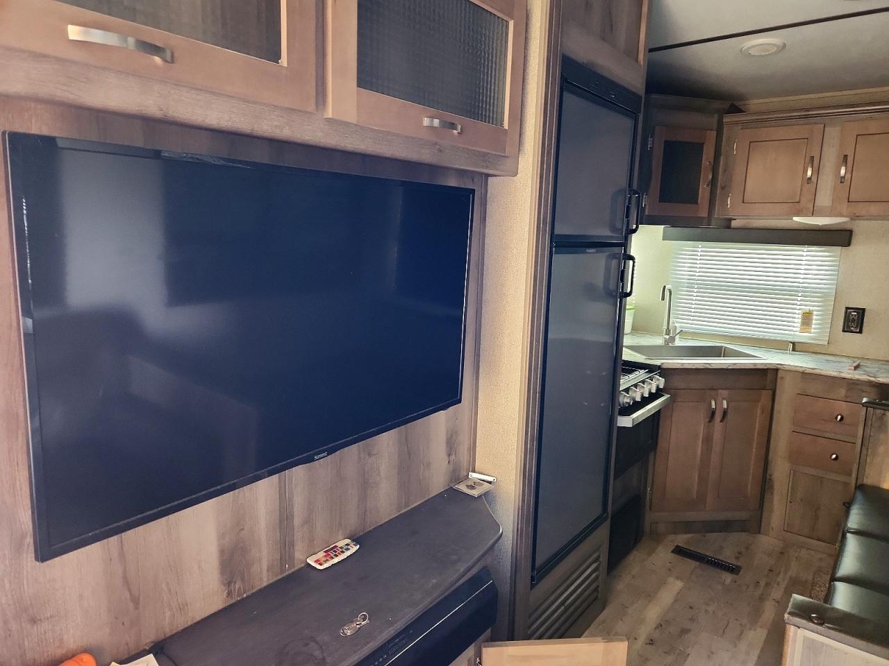 2019 Sprinter Recreational Vehicle (RV)