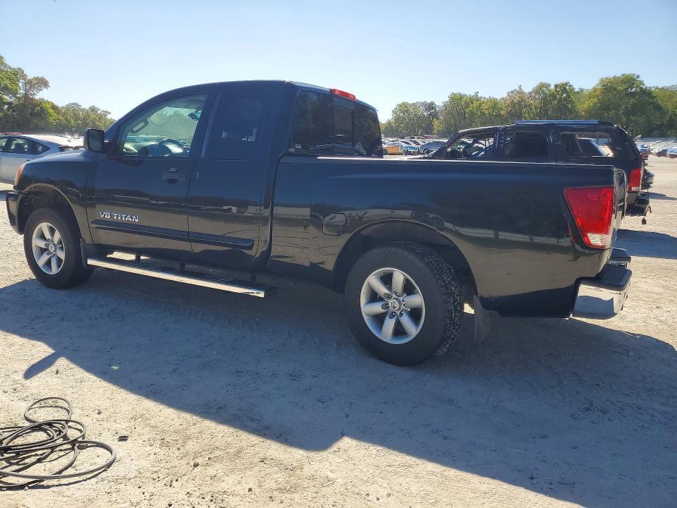 2012 Nissan Titan SV
