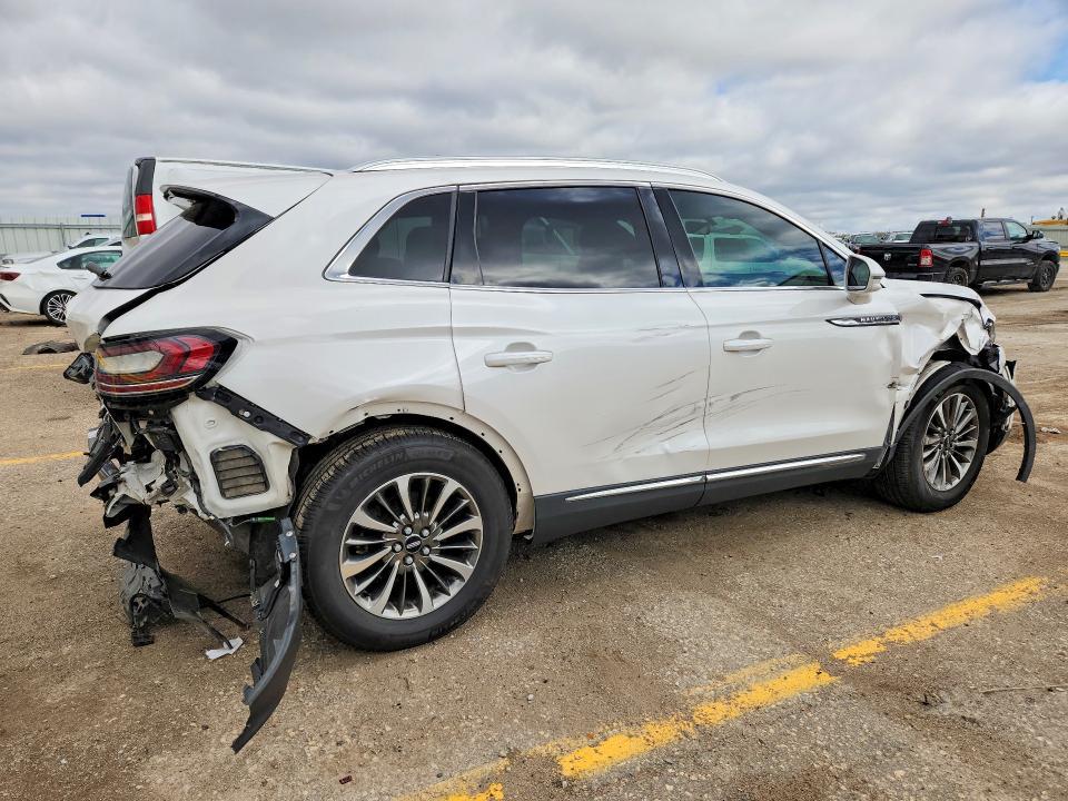2019 Lincoln Nautilus Select