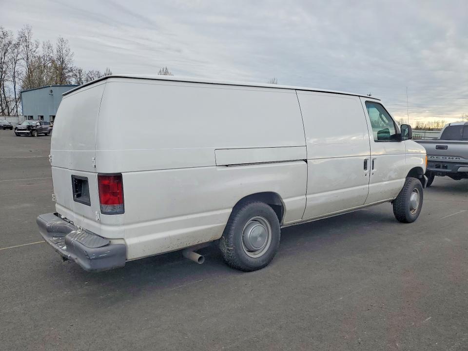 2005 Ford Econoline E350 Super Duty Van