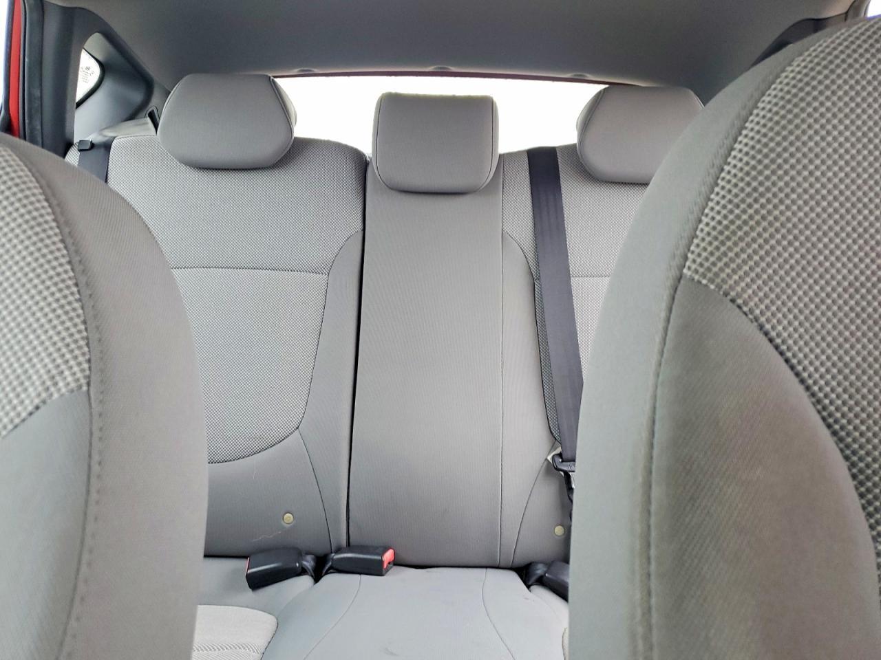 2012 Hyundai Accent gs