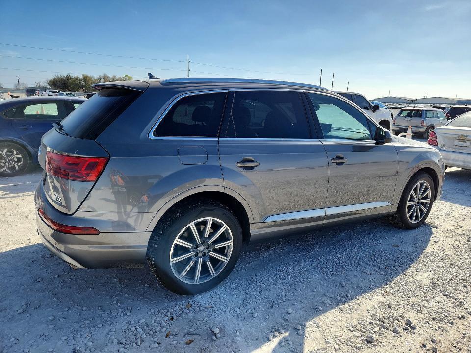 2018 Audi Q7 Prestige