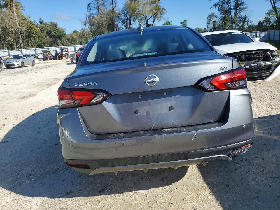 2024 Nissan Versa sv