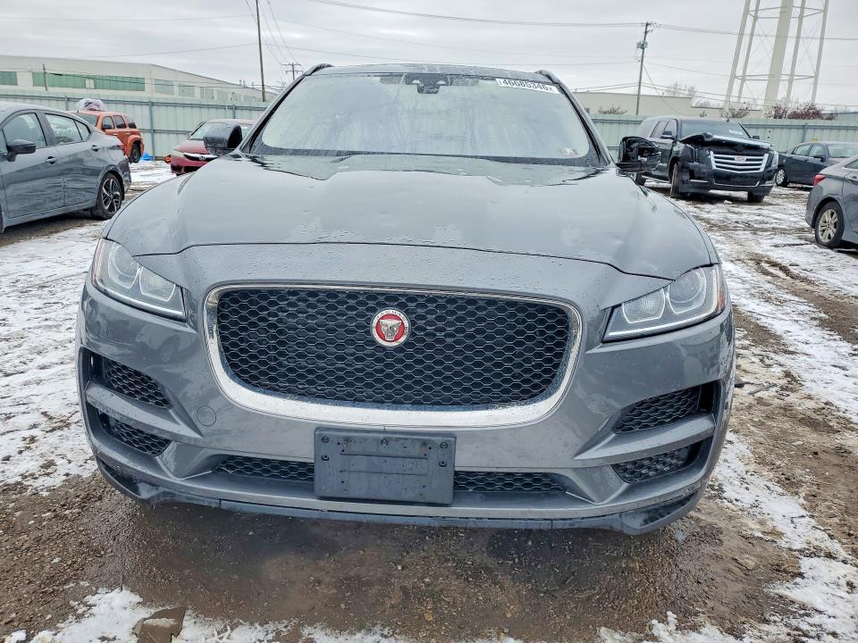 2017 Jaguar F-pace Premium