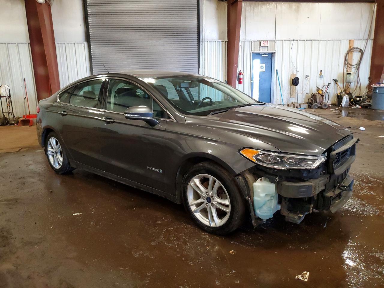 2018 Ford Fusion se Hybrid