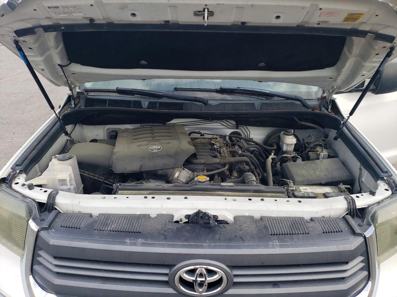 2014 Toyota Tundra SR5