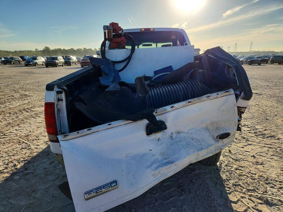 2005 Ford Super Duty F-250 xl