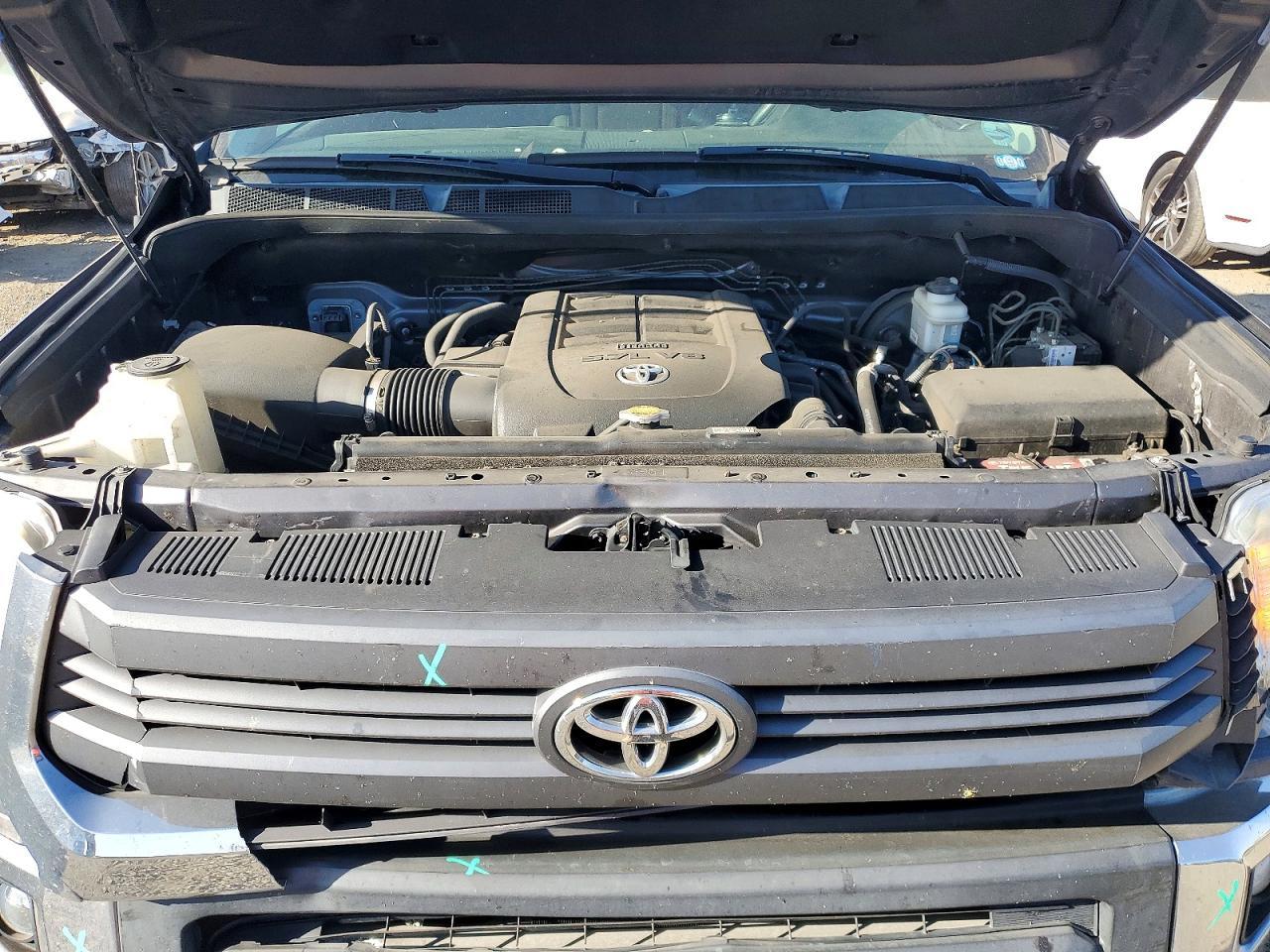 2015 Toyota Tundra SR5