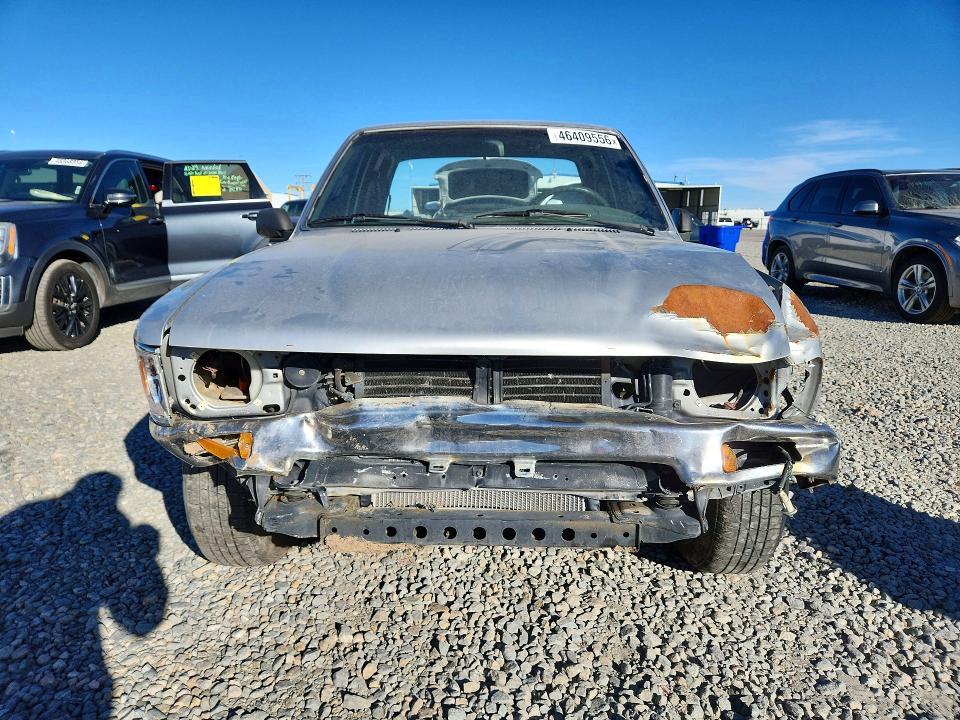 1991 Toyota Pickup Deluxe