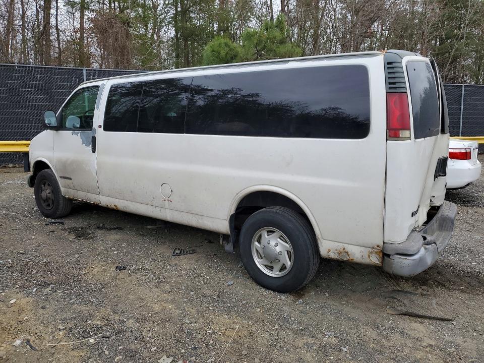 2001 GMC Savana G3500