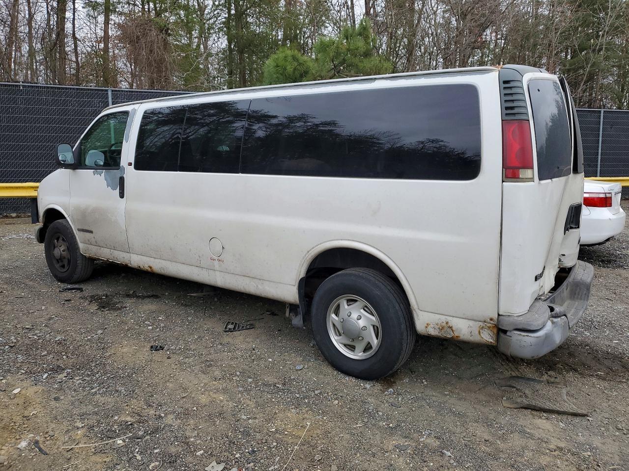 2001 GMC Savana G3500