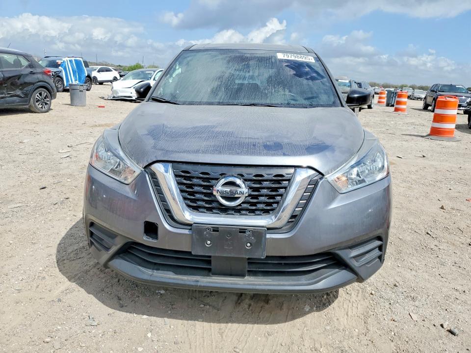 2020 Nissan Kicks s