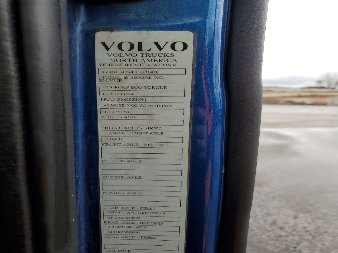 2016 Volvo VNL Semi Truck