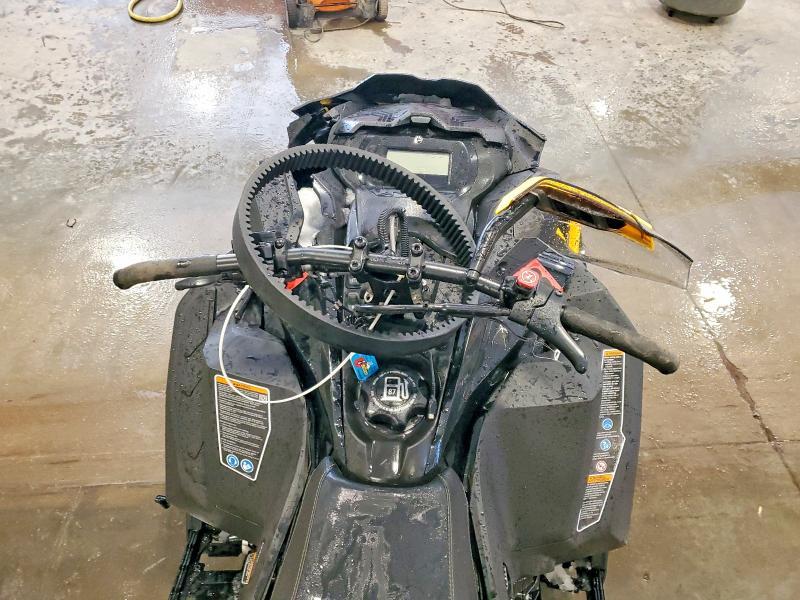 2025 Skidoo Mxz neo 600cc