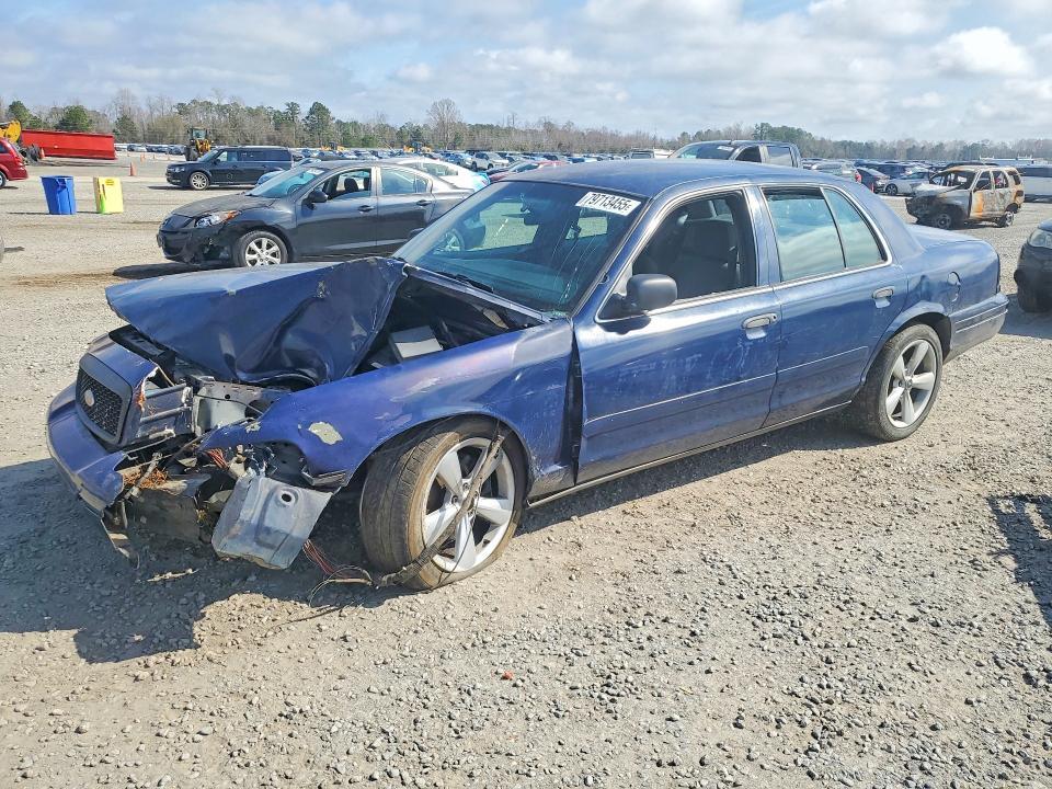 2004 Ford Crown Victoria Police Interceptor